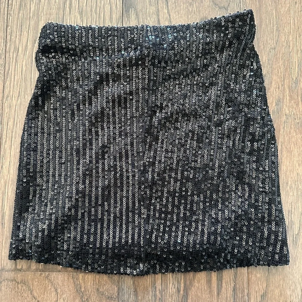 Girls' Notch Front Sequin Skirt - art class